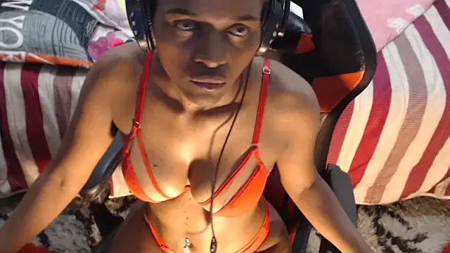 sexyjustin202 online show from 12.25.24