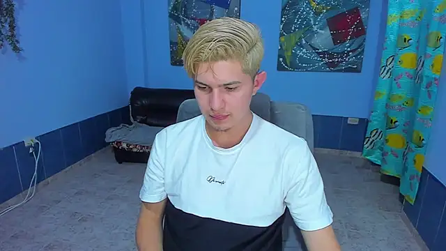 patrik 027 online show from 10.06.25