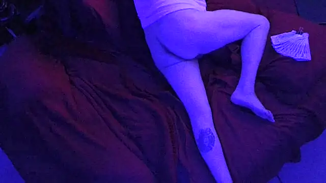 Snapshot of Time2playN303party chatting on 10.22.25 Time2playN303party online show from 10.22.25