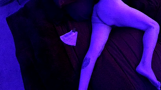 Snapshot of Time2playN303party chatting on 11.19.25 Time2playN303party online show from 11.19.25