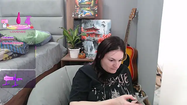 Stacy Davice online show from 03.20.25