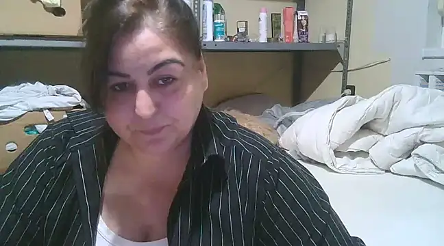 Snapshot of Mileva88 chatting on 01.06.25 Mileva88 online show from 01.06.25
