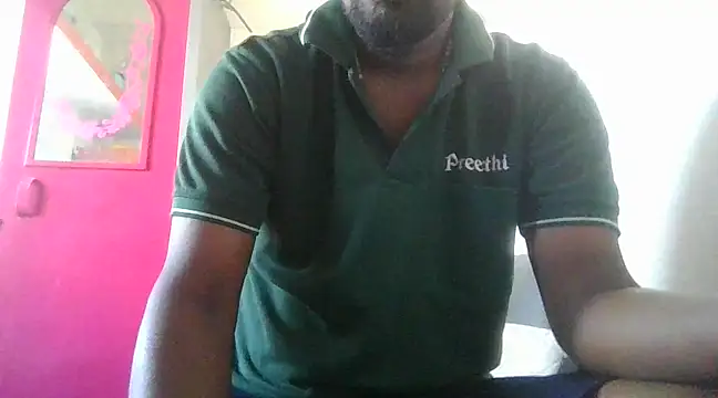 Snapshot of Mallupaiyanaachu chatting on 03.18.25 Mallupaiyanaachu online show from 03.18.25