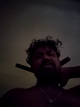 Snapshot of Mallupaiyanaachu chatting on 11.26.25 Mallupaiyanaachu online show from 11.26.25