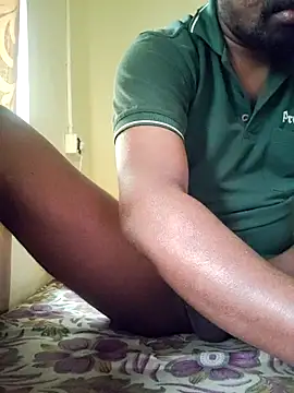 Snapshot of Mallupaiyanaachu chatting on 11.29.25 Mallupaiyanaachu online show from 11.29.25