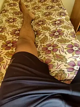 Snapshot of Mallupaiyanaachu chatting on 12.17.25 Mallupaiyanaachu online show from 12.17.25