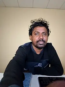 Snapshot of Mallupaiyanaachu chatting on 01.05.26 Mallupaiyanaachu online show from 01.05.26