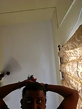 Mallupaiyanaachu online show from 03.10.26