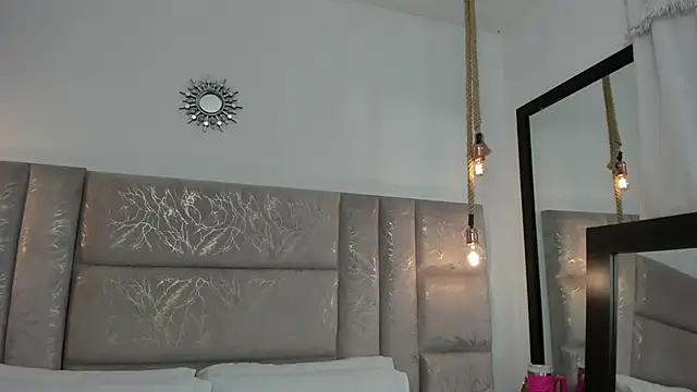 CeliWoods online show from 07.24.26