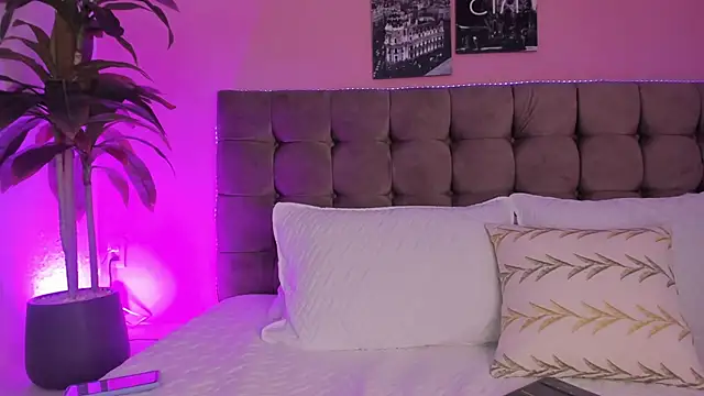 Stefhanyblow online show from 02.27.25