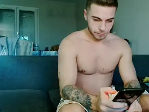 Snapshot of Elkafit28 chatting on 01.17.26 Elkafit28 online show from 01.17.26