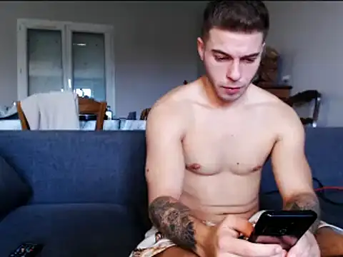 Snapshot of Elkafit28 chatting on 01.18.26 Elkafit28 online show from 01.18.26