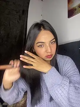 Miss Nicole online show from 12.15.24