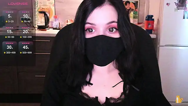 Snapshot of spticc chatting on 10.23.25 spticc online show from 10.23.25