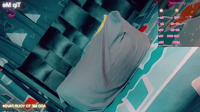 CharlotteBigCock online show from 02.20.26