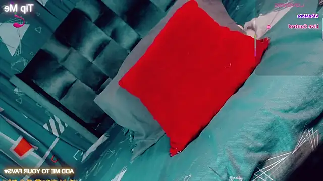 CharlotteBigCock online show from 03.21.26