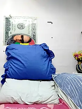 NWC4LYF online show from 02.01.25