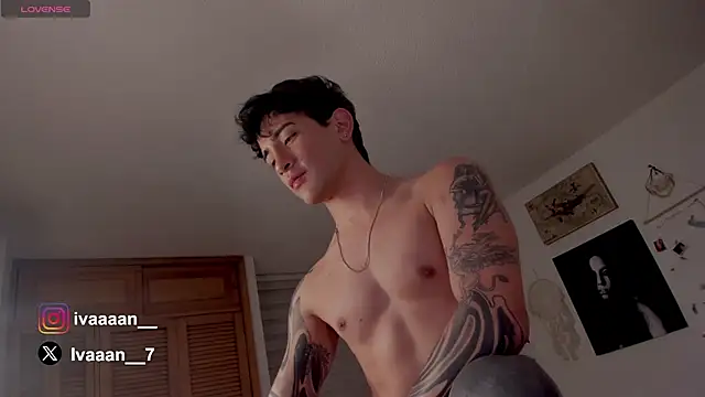 ivaaaan  online show from 01.21.25