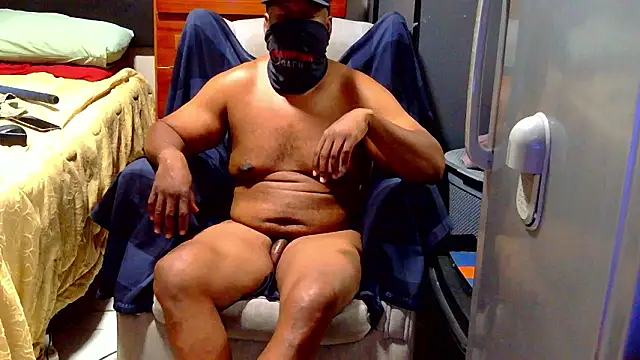 CharlesBlk79  online show from 01.31.26