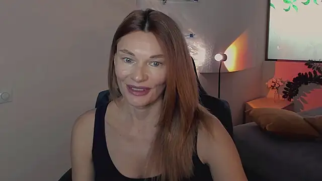 Snapshot of MistyBarnes chatting on 06.05.26 MistyBarnes online show from 06.05.26