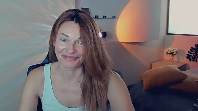 Snapshot of MistyBarnes chatting on 06.10.26 MistyBarnes online show from 06.10.26