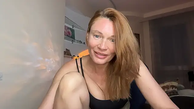 Snapshot of MistyBarnes chatting on 06.13.26 MistyBarnes online show from 06.13.26