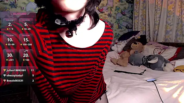 Snapshot of Kirishiki_Retta chatting on 01.10.26 Kirishiki Retta online show from 01.10.26