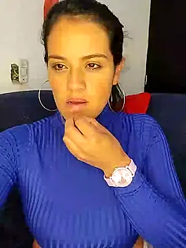 zhayra rose online show from 12.26.24