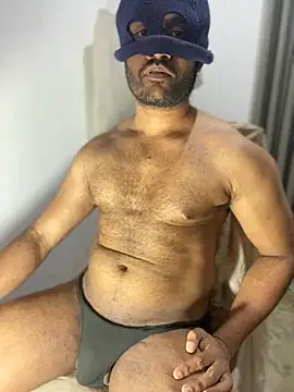 Snapshot of Lahirumadu2 chatting on 03.17.26 Lahirumadu2 online show from 03.17.26