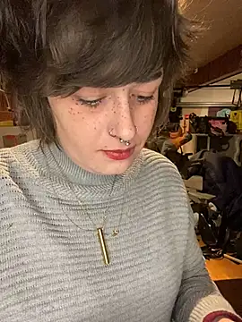 mikittyy online show from 12.24.24