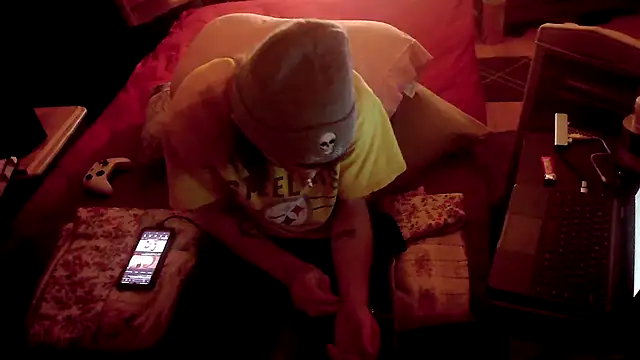 Snapshot of xxxTony999 chatting on 12.19.24 xxxTony999 online show from 12.19.24