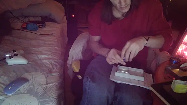 Snapshot of xxxTony999 chatting on 01.05.25 xxxTony999 online show from 01.05.25