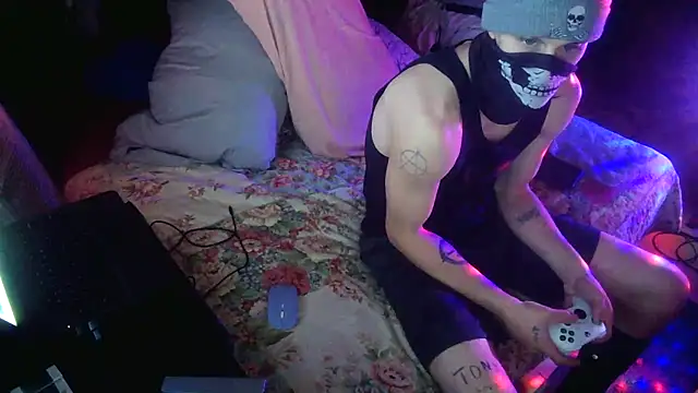 Snapshot of xxxTony999 chatting on 01.20.25 xxxTony999 online show from 01.20.25