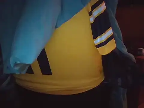 Snapshot of xxxTony999 chatting on 09.24.25 xxxTony999 online show from 09.24.25