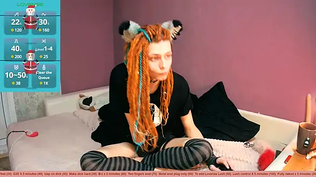 Snapshot of Littlepinkcat chatting on 12.15.24 Littlepinkcat online show from 12.15.24