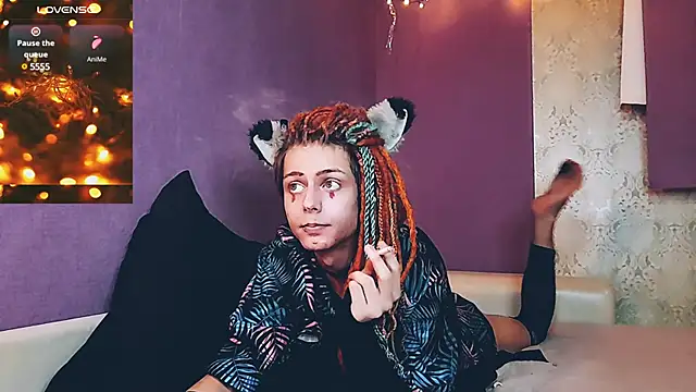 Snapshot of Littlepinkcat chatting on 01.09.25 Littlepinkcat online show from 01.09.25