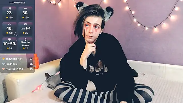 Snapshot of Littlepinkcat chatting on 02.01.25 Littlepinkcat online show from 02.01.25