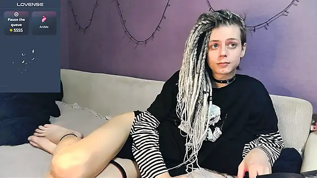 Snapshot of Littlepinkcat chatting on 03.22.25 Littlepinkcat online show from 03.22.25