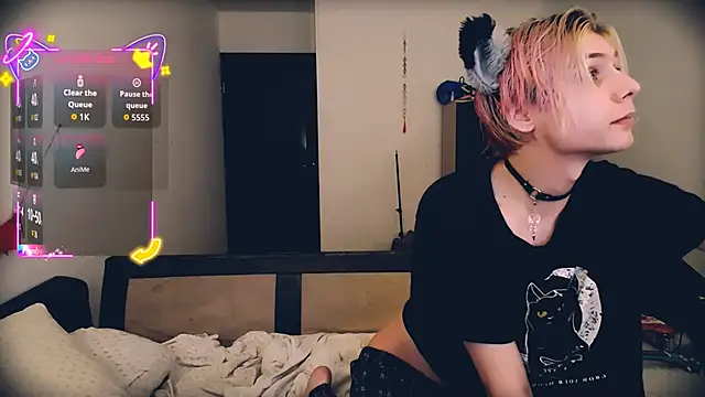 Littlepinkcat online show from 06.14.26