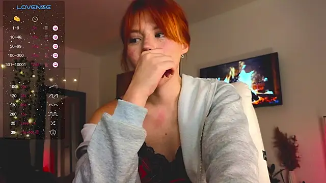 Snapshot of Juliette_Sunshine chatting on 02.03.25 Juliette Sunshine online show from 02.03.25