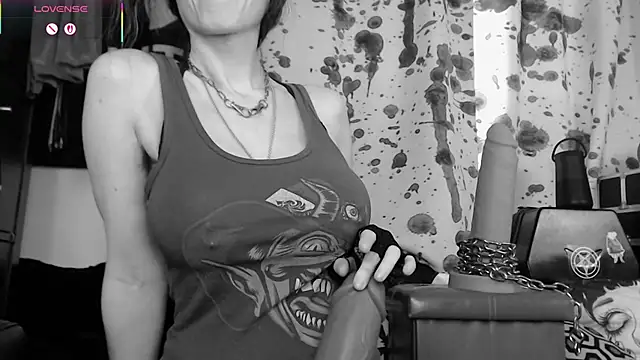 Silentmary online show from 11.23.25