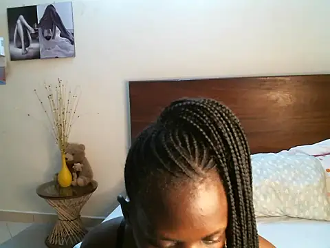 Snapshot of pay_tience chatting on 04.20.26 pay tience online show from 04.20.26
