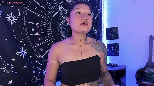 Eva Lee  online show from 10.11.25