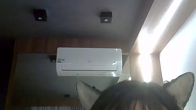 Skinny-Kitten online show from 02.23.26