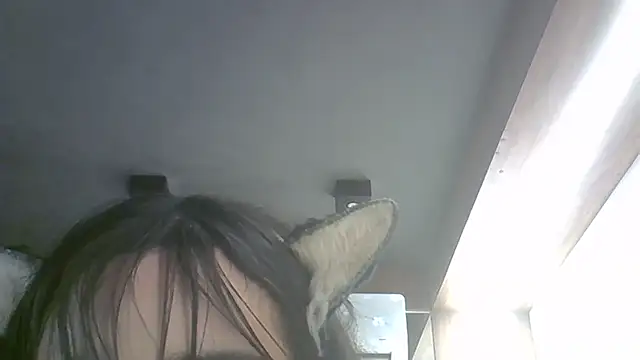 Skinny-Kitten online show from 02.26.26