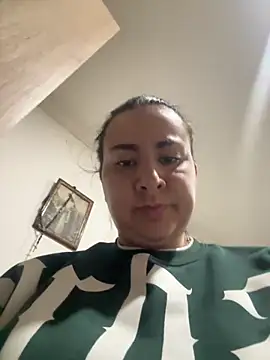 Abril Luv online show from 05.04.26