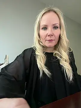 Sexual Lovable Doll online show from 06.16.26
