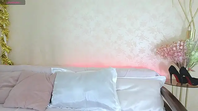 Snapshot of Adissana chatting on 02.28.25 Adissana online show from 02.28.25