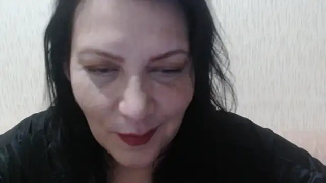 Mirabelle Sweet online show from 10.28.25