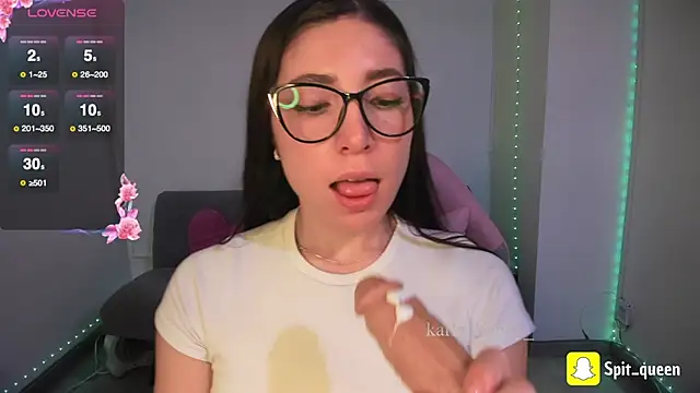 Spit queen online show from 01.10.26